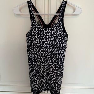 Lululemon tank top